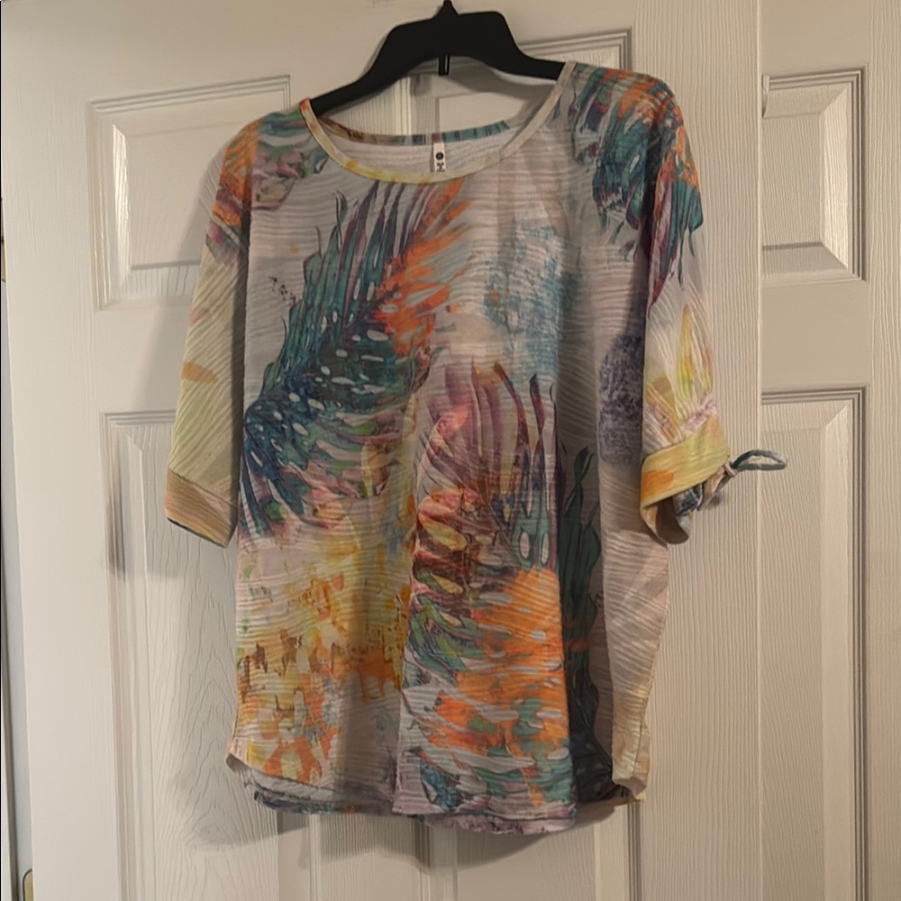 *Colorful Abstract Women's Top